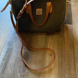 Dooney & Bourke Black and Tan Crossbody Bag EUC